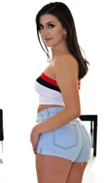 Natalie Brooks - ناتالي بروكس